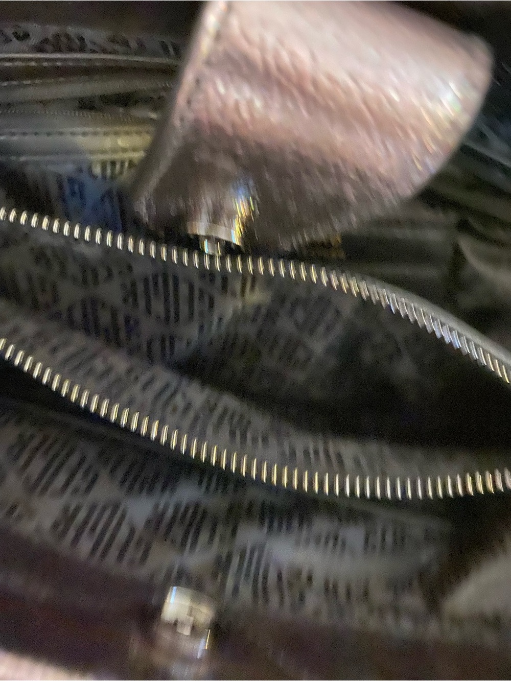 Kurt Geiger Leather Soho dark metallic bag - Picture 5 of 16